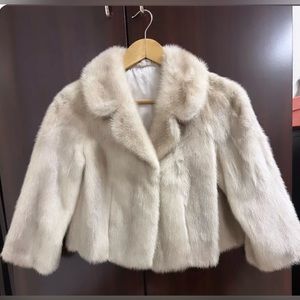 WOMENS MINK COAT WHITE MINK.